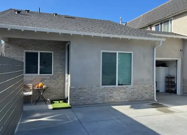 Property at 2041 Tustin Ave Unit B, Costa Mesa, CA, 92627, 2 beds, 2 baths, [object Object]