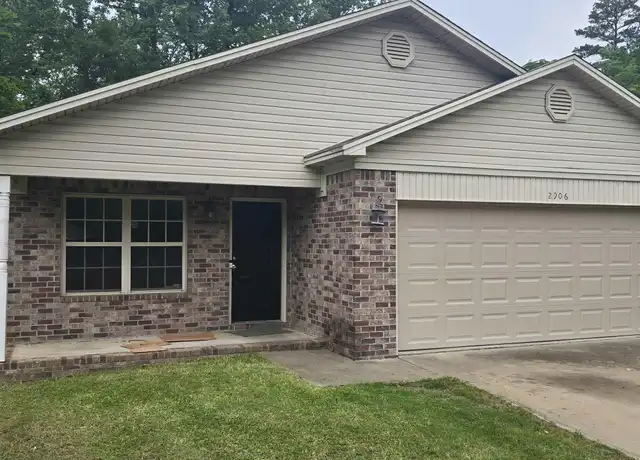 Property at 2906 Boyd St, Little Rock, AR, 72204, 3 beds, 2 baths, [object Object]