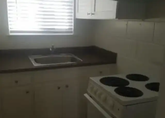 Property at 822 West Ave, Santa Rosa, CA, 95407, 0 beds, 1 bath, [object Object]