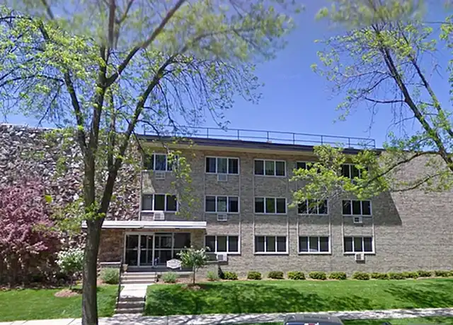 Property at Belleview Park Apartments - 2605 N Frederick Ave, Milwaukee, WI, 53211, 0 beds, 1 bath, [object Object]