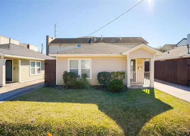 Property at 906 W 9th St, Houston, TX, 77007, 2 beds, 1 bath, [object Object]