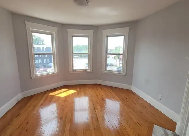 Property at 4 Roseclair St Unit 3, Boston, MA, 02125, 4 beds, 1 bath, [object Object]