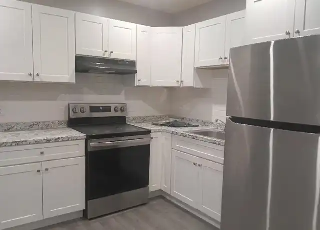 Property at 216 Central St Unit 3F, Lowell, MA, 01852, 2 beds, 1 bath, [object Object]