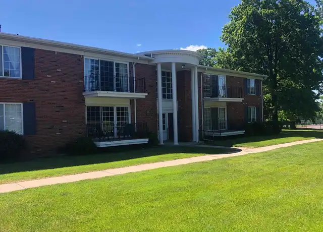 Property at 430 Fox Hills Dr N Unit A5, Bloomfield Hills, MI, 48304, 1 bed, 1 bath, [object Object]