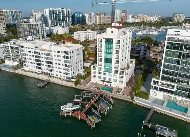 Property at 258 Golden Gate Pt #701, Sarasota, FL, 34236, 3 beds, 3.5 baths, [object Object]