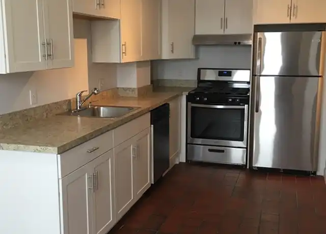 Property at 448 Park Dr #17, Boston, MA, 02215, 3 beds, 1 bath, [object Object]