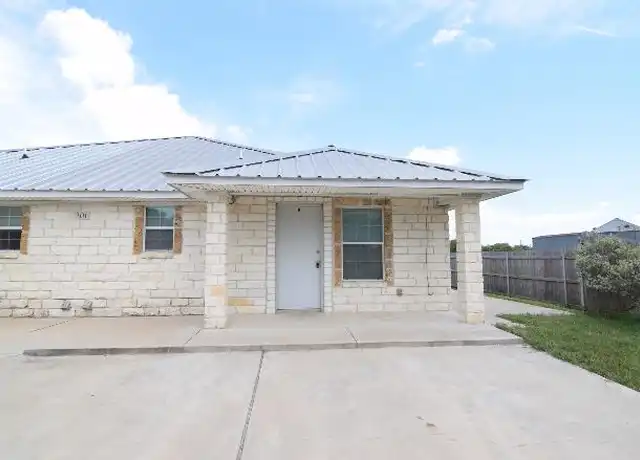 Property at 201 S Front St, Holland, TX, 76534, 3 beds, 2 baths, [object Object]