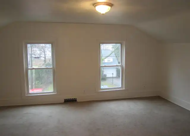 Property at 1810 Lyons Ave, Lansing, MI, 48910, 3 beds, 2 baths, [object Object]