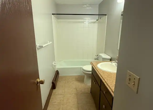 Property at 4318 3rd St NE Unit 3, Columbia Heights, MN, 55421, 2 beds, 1 bath, [object Object]