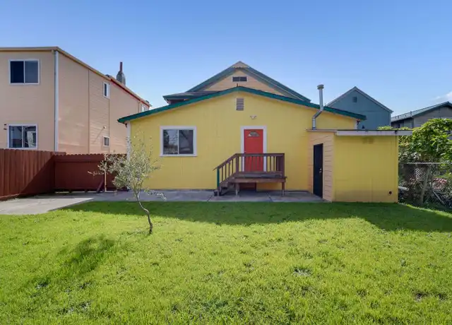 Property at 1734 10th St, Oakland, CA, 94607, 3 beds, 1 bath, [object Object]