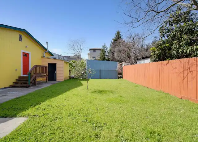 Property at 1734 10th St, Oakland, CA, 94607, 3 beds, 1 bath, [object Object]