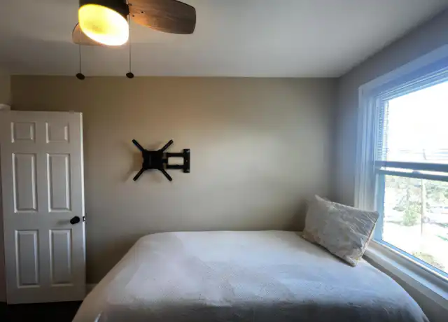 Property at 1604 Lochwood Rd Unit C, Baltimore, MD, 21218, 1 bed, 1 bath, [object Object]