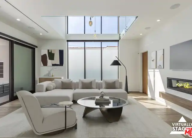 Property at 458 S Sycamore Ave, Los Angeles, CA, 90036, 5 beds, 5 baths, [object Object]