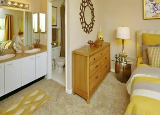 Property at 3495 Pinewalk Dr N, Margate, FL, 33063, 1 bed, 1 bath, [object Object]