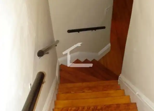 Property at 21 Bennett St, Brighton, MA, 02135, 3 beds, 1 bath, [object Object]