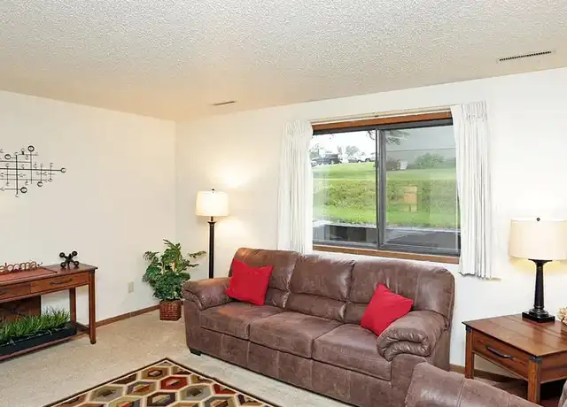 Property at Park Place - 1526 5th St, Coralville, IA, 52241, 1 bed, 1 bath, [object Object]