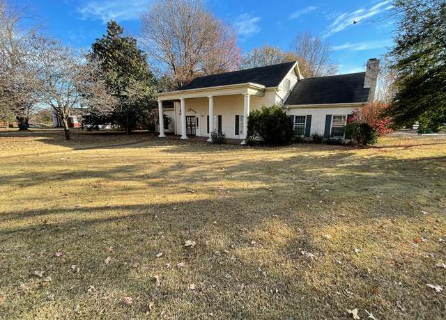 Photo of 1305 Rogers Ave, Springdale, AR 72764