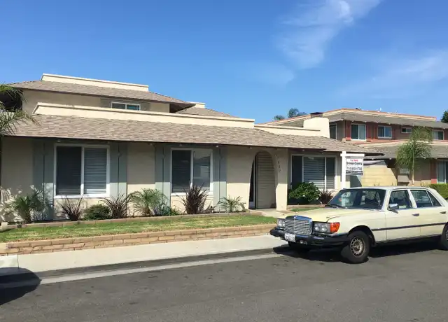 Property at 17081 Evergreen Cir Unit A, Huntington Beach, CA, 92647, 3 beds, 2 baths, [object Object]
