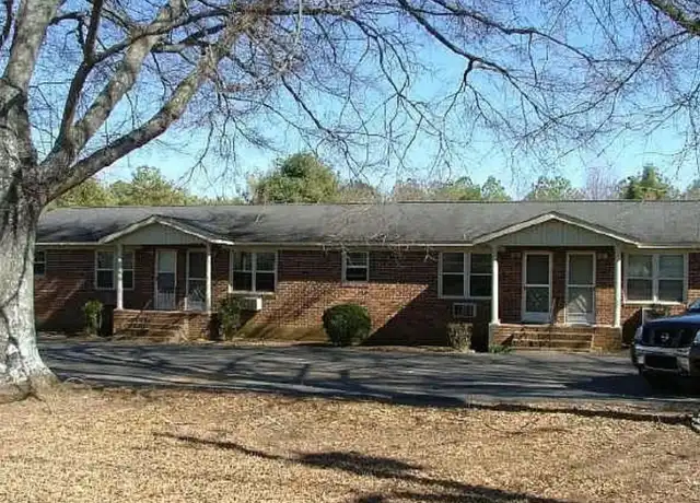 Property at 700 N College Dr, Cedartown, GA, 30125, 1 bed, 1 bath, [object Object]