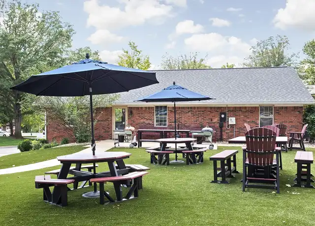 Property at Meadow Park Apartments ! Specials Available! - 800 N Smith Rd, Bloomington, IN, 47408, 2 beds, 1 bath, [object Object]