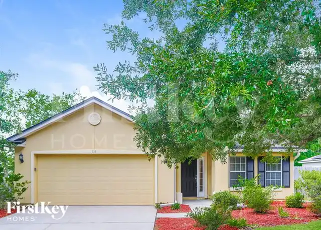 Property at 324 W New England Dr, Elkton, FL, 32033, 4 beds, 2 baths, [object Object]
