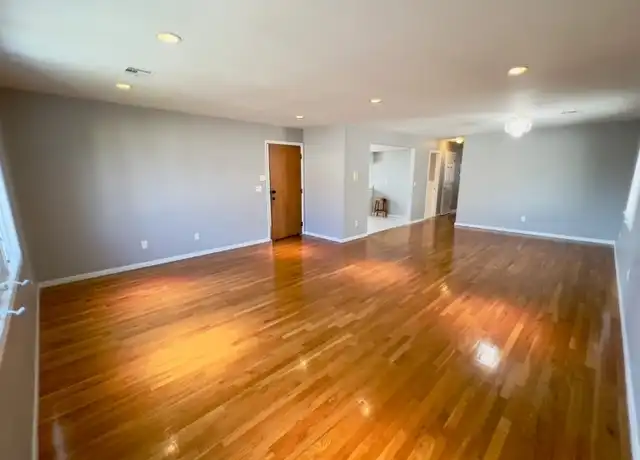 Property at 33-35 George St, Newark, NJ, 07105, 3 beds, 2 baths, [object Object]