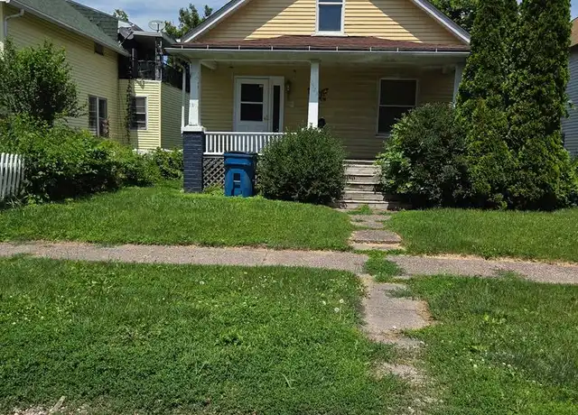 Property at 1523 10th Ave, East Moline, IL, 61244, 3 beds, 1 bath, [object Object]