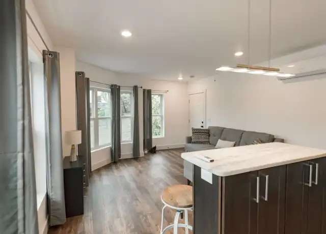 Property at 707 E Seneca St Unit 2B, Ithaca, NY, 14850, 3 beds, 1 bath, [object Object]