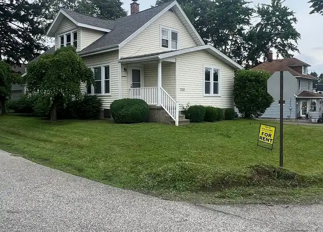 Property at 1532 Lehigh St Unit 2, Erie, PA, 16509, 2 beds, 1 bath, [object Object]