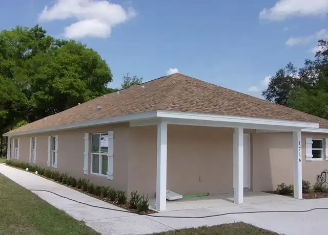 Property at 1716 Tuttle St, Inverness, FL, 34452, 3 beds, 2 baths, [object Object]