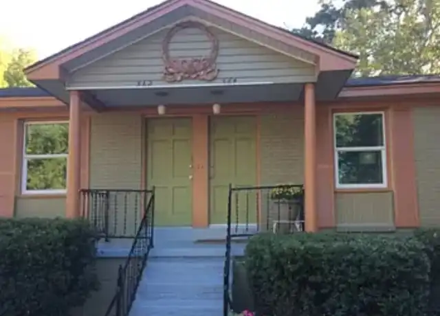 Property at 562 Westmoreland Pl Unit 562, Jackson, TN, 38301, 2 beds, 1 bath, [object Object]