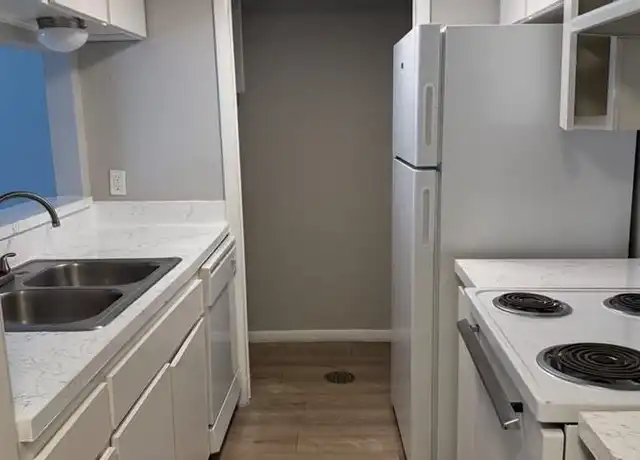 Property at 4858 S 78th East Pl Unit B3, Tulsa, OK, 74145, 2 beds, 2 baths, [object Object]