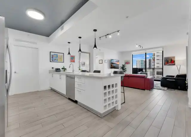 Property at 999 SW 1st Ave #1605, Miami, FL, 33130, 2 beds, 2 baths, [object Object]