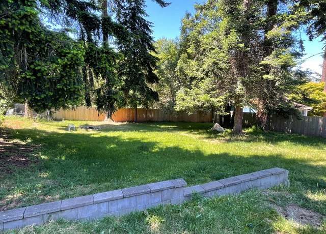 Photo of 2563 Airline Way, Oak Harbor, WA 98277