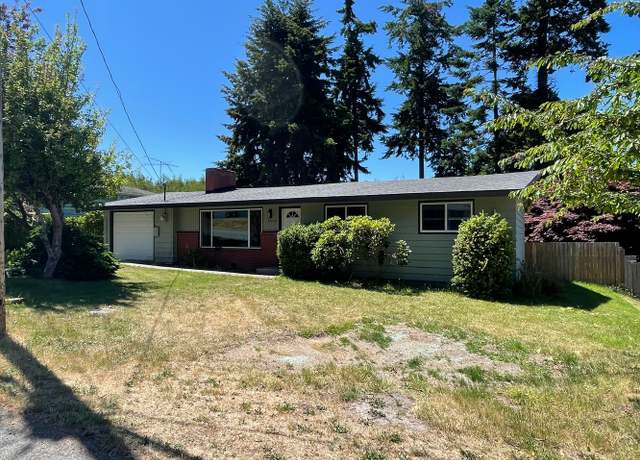 Photo of 2563 Airline Way, Oak Harbor, WA 98277