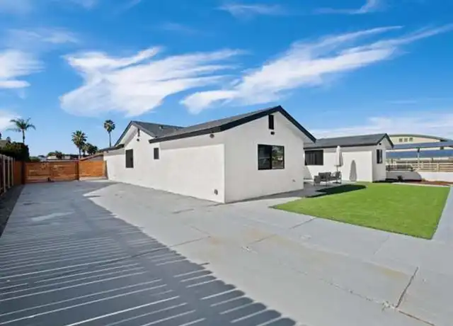 Property at 1101 California St, Imperial Beach, CA, 91932, 3 beds, 3 baths, [object Object]