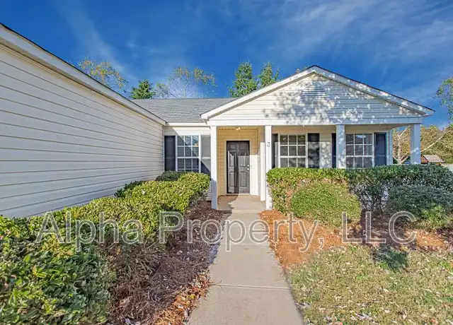 Property at 3 Glassglenn Dr, Simpsonville, SC, 29681, 4 beds, 2 baths, [object Object]
