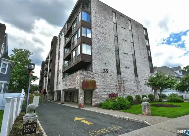 Property at 55 Clinton Pl #311, Hackensack, NJ, 07601, 1 bed, 1 bath, [object Object]