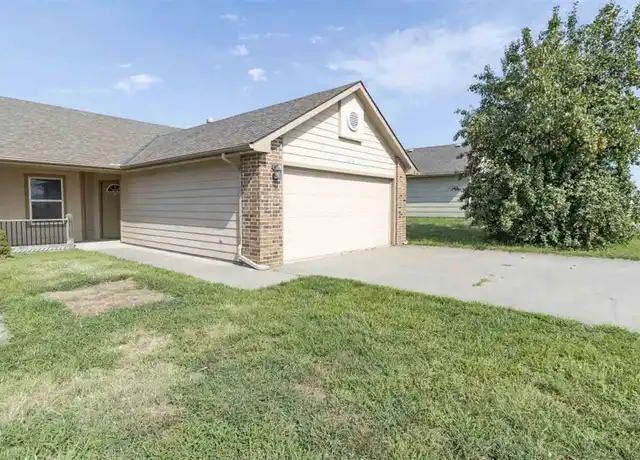 Property at 1618 Hickory Ln, Junction City, KS, 66441, 3 beds, 2 baths, [object Object]