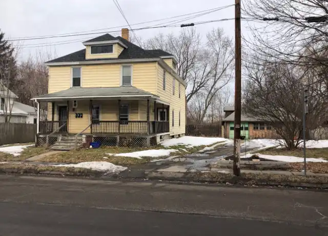 Property at 325 E Thurston St Unit B, Elmira, NY, 14901, 1 bed, 1 bath, [object Object]