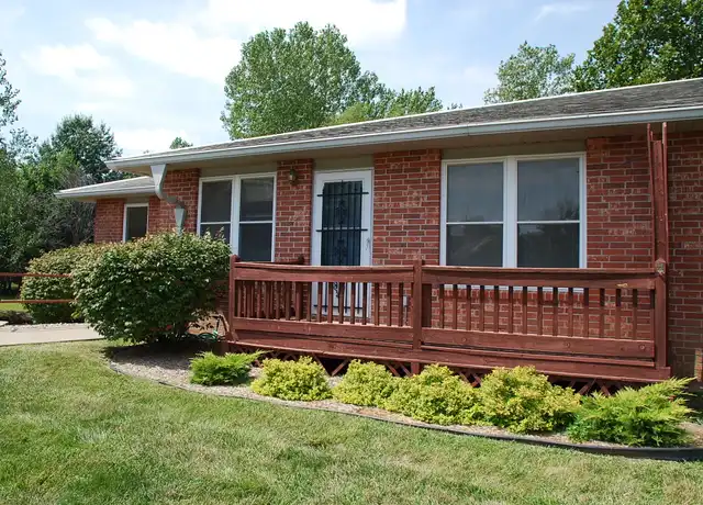 Property at 1001 Forest Hills Ln, Leavenworth, KS, 66048, 1 bed, 1 bath, [object Object]