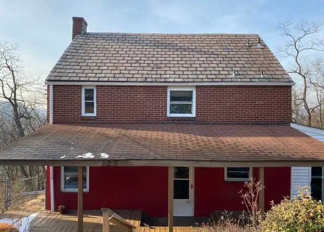 Property at 5720 Front St, Verona, PA, 15147, 4 beds, 1 bath, [object Object]