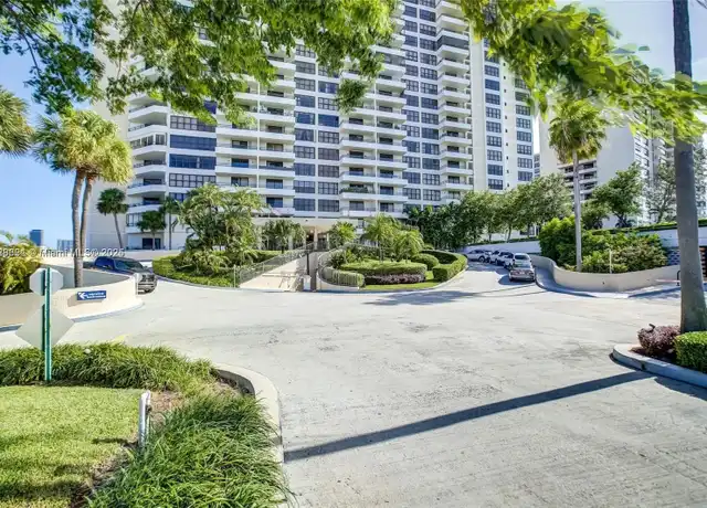 Property at 2500 Parkview Dr #607, Hallandale Beach, FL, 33009, 2 beds, 2 baths, [object Object]