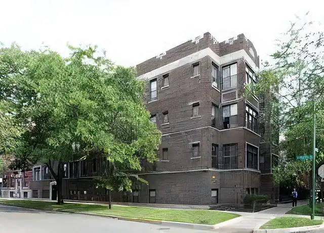 Property at 5403 S Harper Ave Unit 2, Chicago, IL, 60615, 3 beds, 1 bath, [object Object]