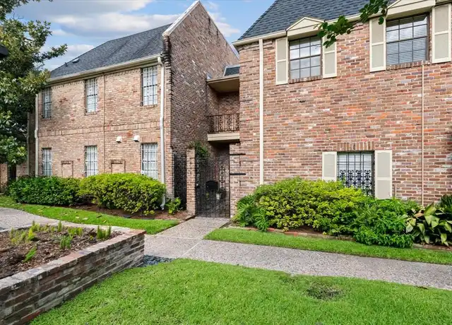 Property at 4948 Post Oak Timber Dr, Houston, TX, 77056, 3 beds, 3.5 baths, [object Object]