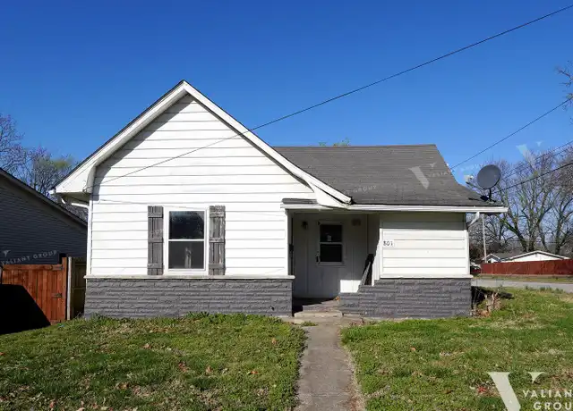 Property at 801 S Newton Ave, Springfield, MO, 65806, 3 beds, 2 baths, [object Object]