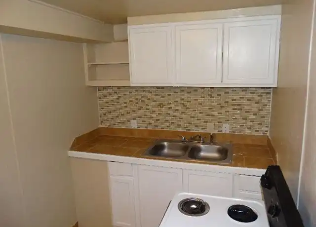Property at 6900 NW 13th St Unit 9A, Oklahoma City, OK, 73127, 2 beds, 1 bath, [object Object]