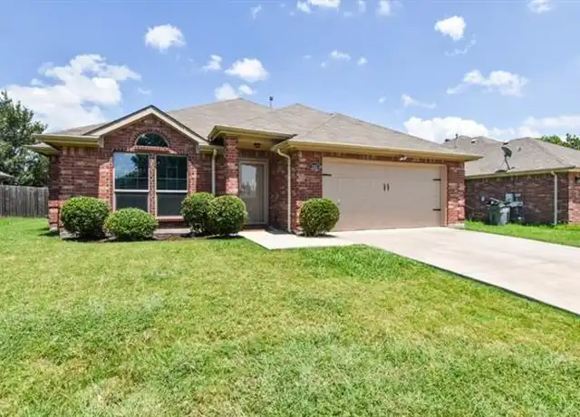 Property at 2105 Woodhaven Dr, Little Elm, TX, 75068, 3 beds, 2 baths, [object Object]