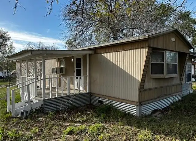Property at 163 Highland Rd, Poteet, TX, 78065, 2 beds, 1 bath, [object Object]