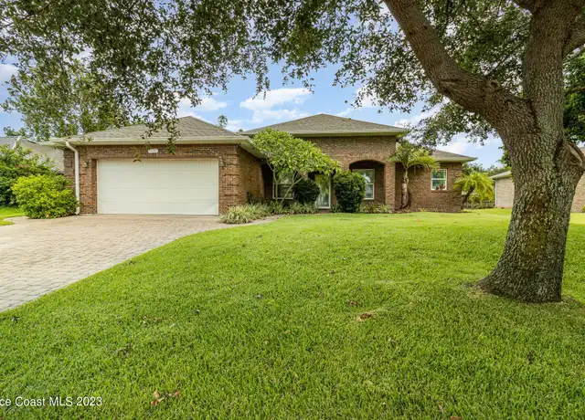 Property at 113 Palm Cir, Melbourne, FL, 32940, 4 beds, 2 baths, [object Object]